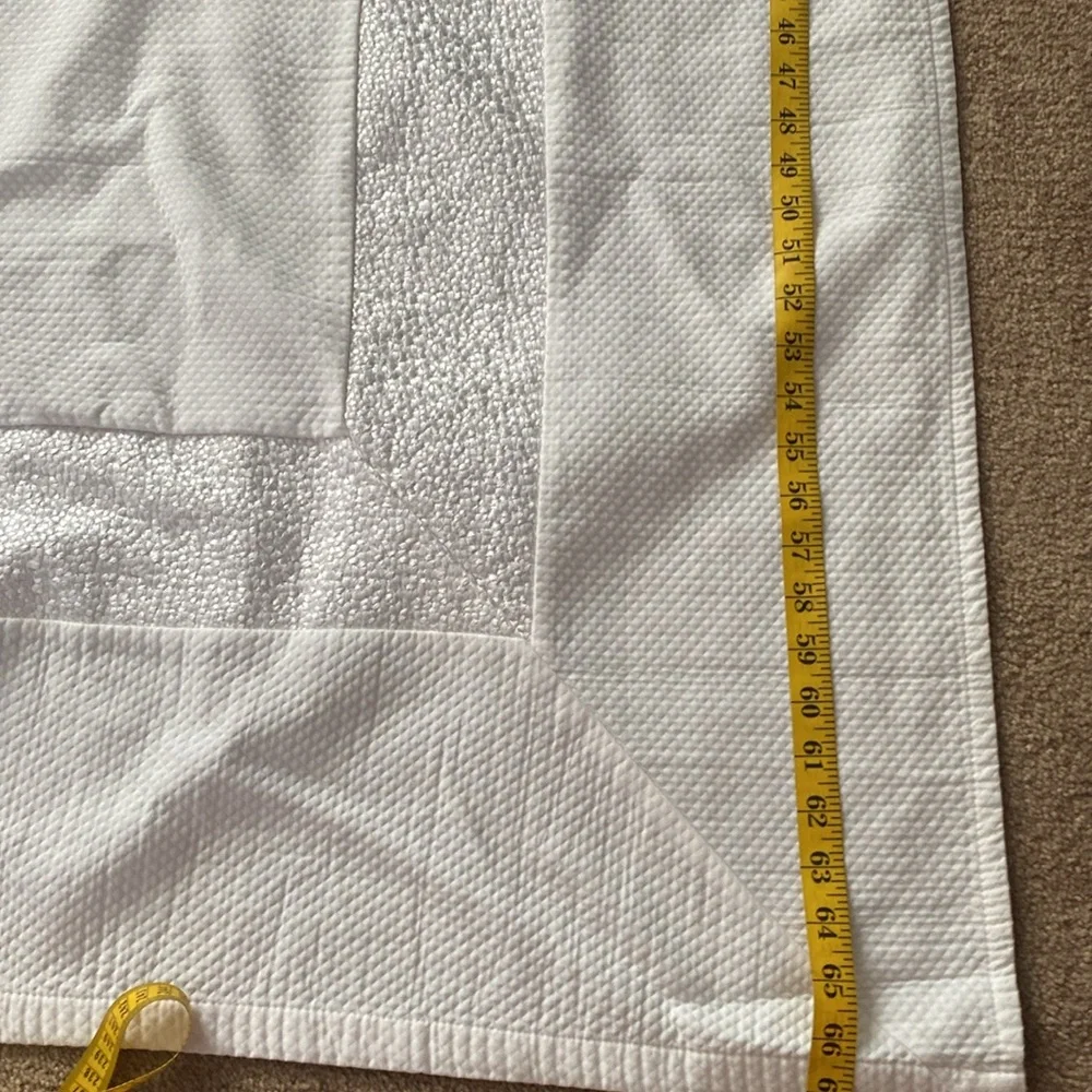 White bathroom curtain 67/67in